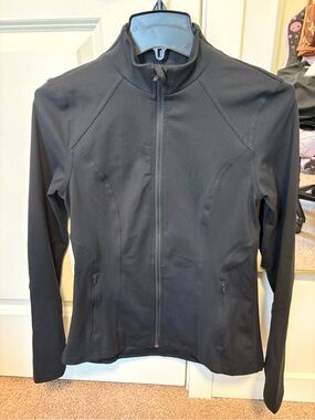 NWT Spyder Active Women’s Full Zip Performance Jacket Small Black